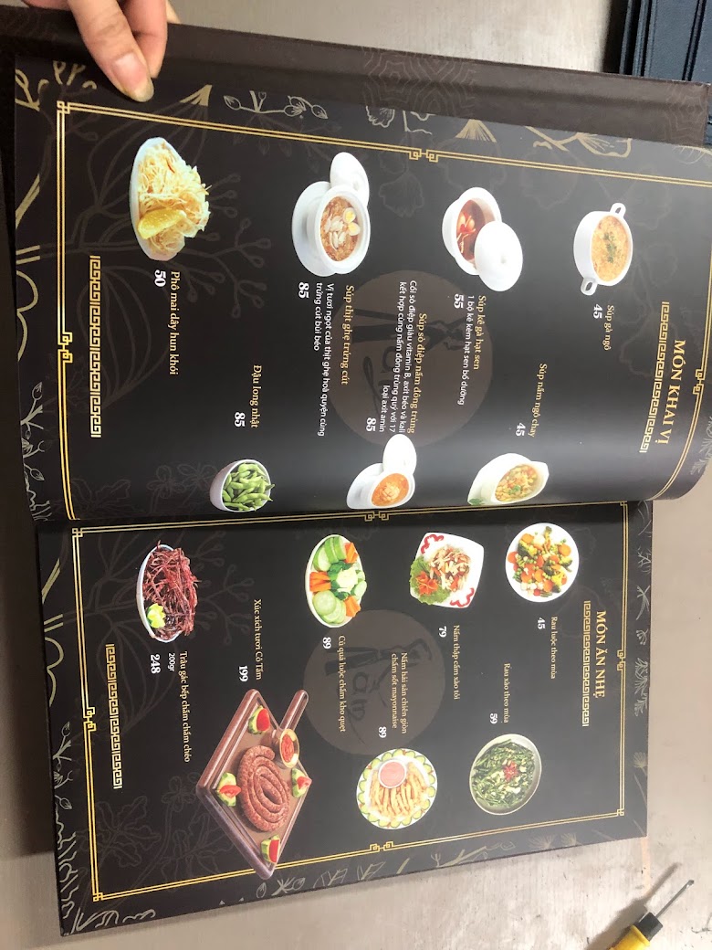 Menu nhà hàng.